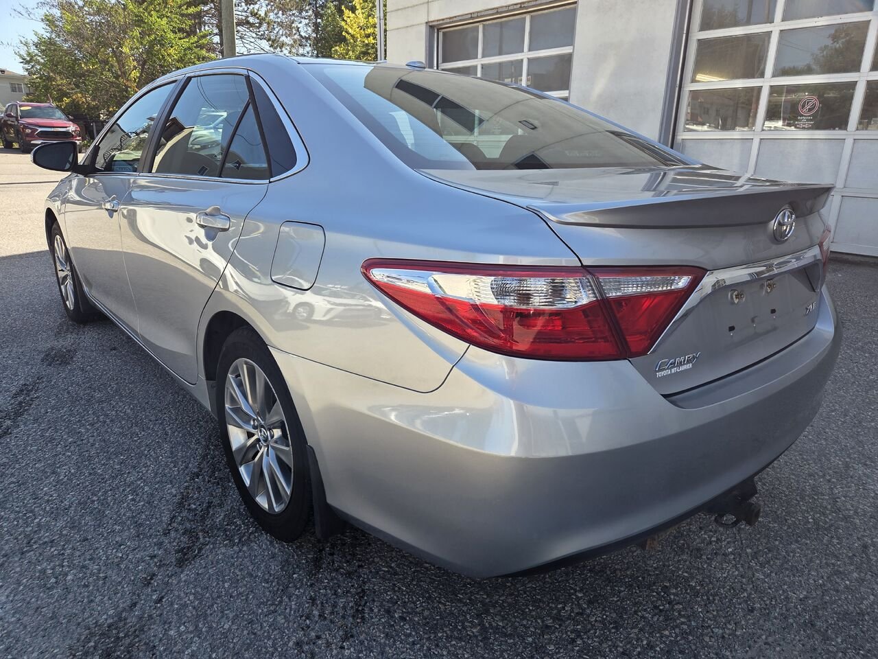 Toyota CAMRY XLE 2017 Argent Mont-Laurier - photo #6