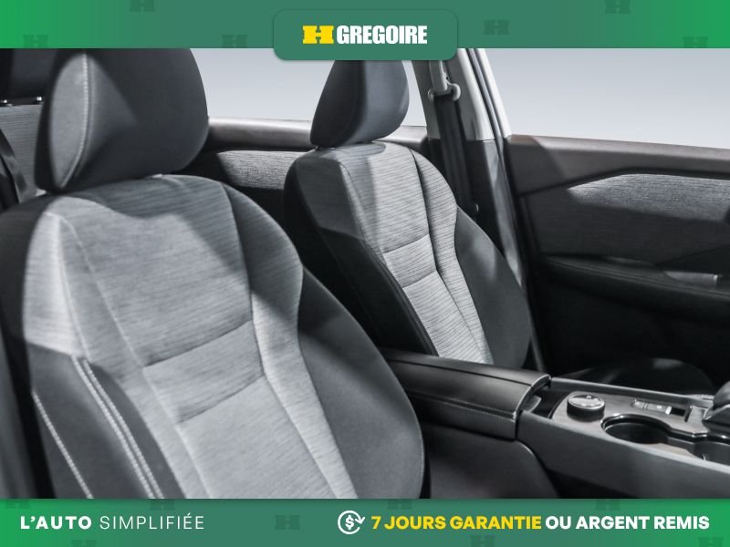 Nissan Rogue 730292 | SV AWD AUTO AC TOIT MAGS CAM RECULE BLUETOOTH 2023 Blanc Laval - photo #26