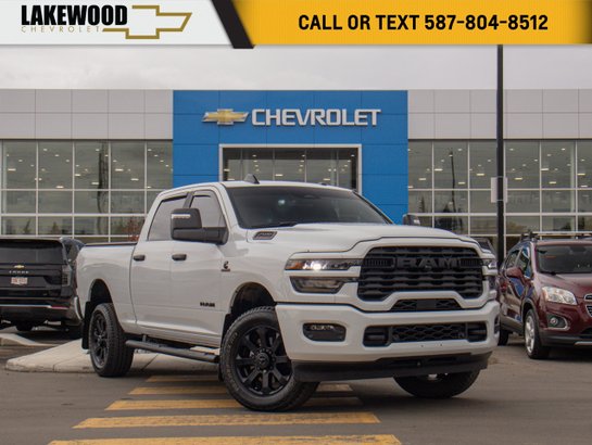 2025 Ram 2500 Big Horn Night Edition Level 1 4x4 6.7L Cummins | Heated Bucket Seats White