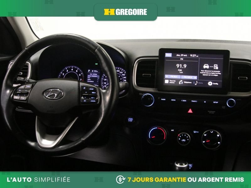 2021 Hyundai Venue Black Laval - photo #17