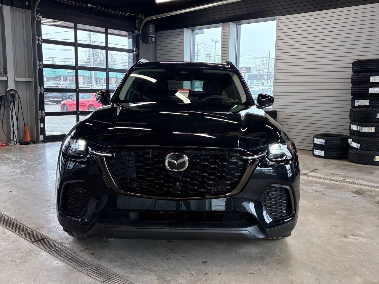 MAZDA CX-70 hybride rechargeable GS-L SC TI 2026 Noir de jais mica Châteauguay - photo #1