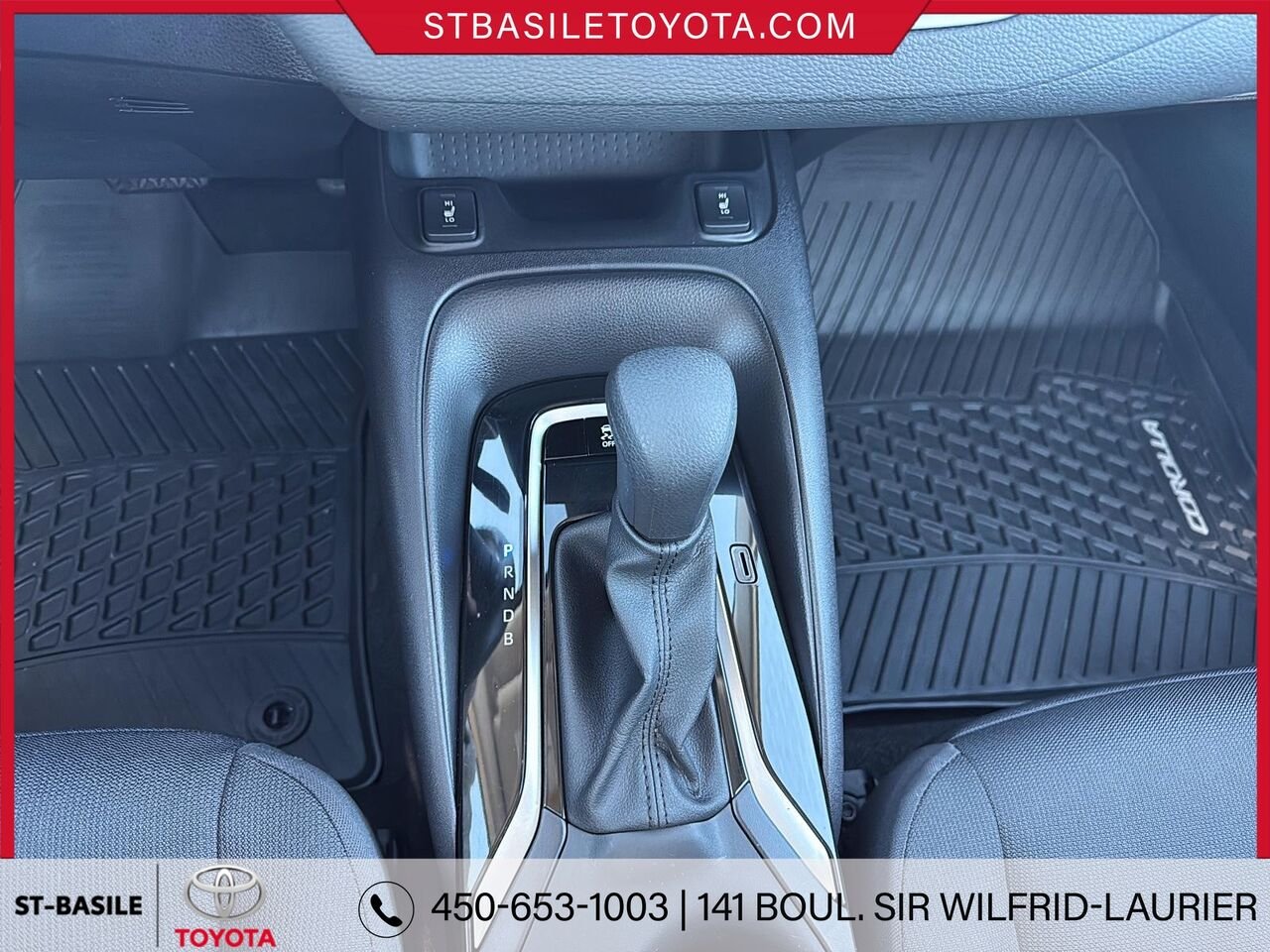 2025 TOYOTA COROLLA Blue Saint-Basile-le-Grand - photo #16