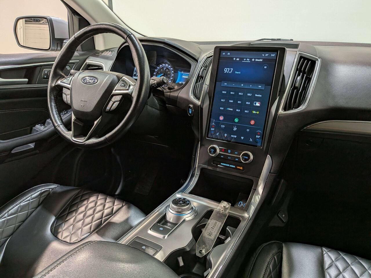 2023 Ford Edge Titanium AWD Silver Val-David - photo #19