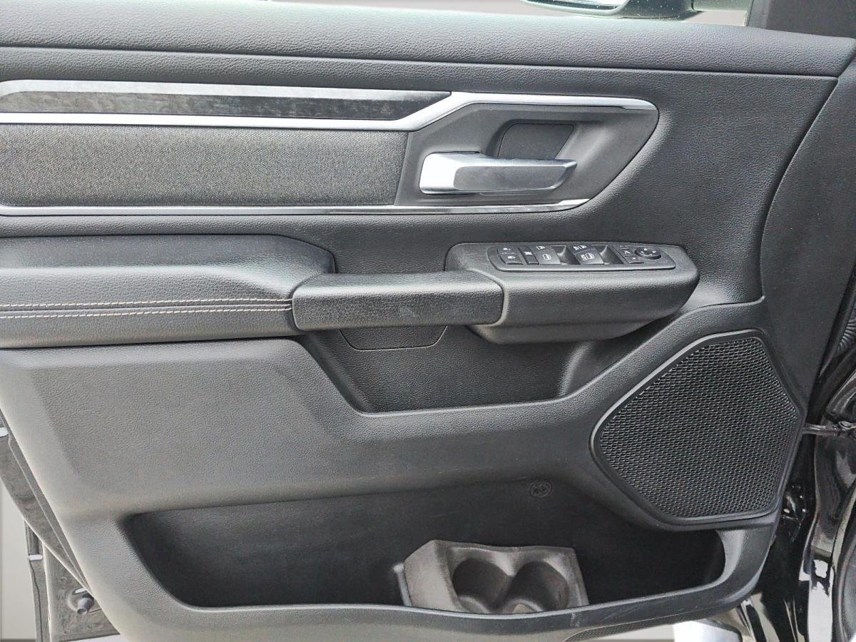 RAM 1500 52524A | Big Horn cabine d'équipe 4x4 caisse de 6 pi 4 po 2019 Noir Val-d'Or - photo #8
