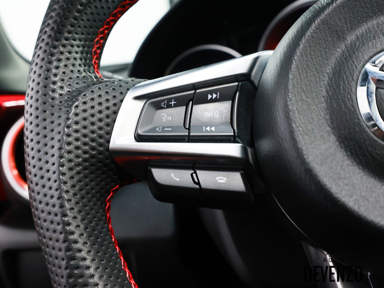 2018 Mazda MX-5 RF Red Saint-Eustache - photo #12