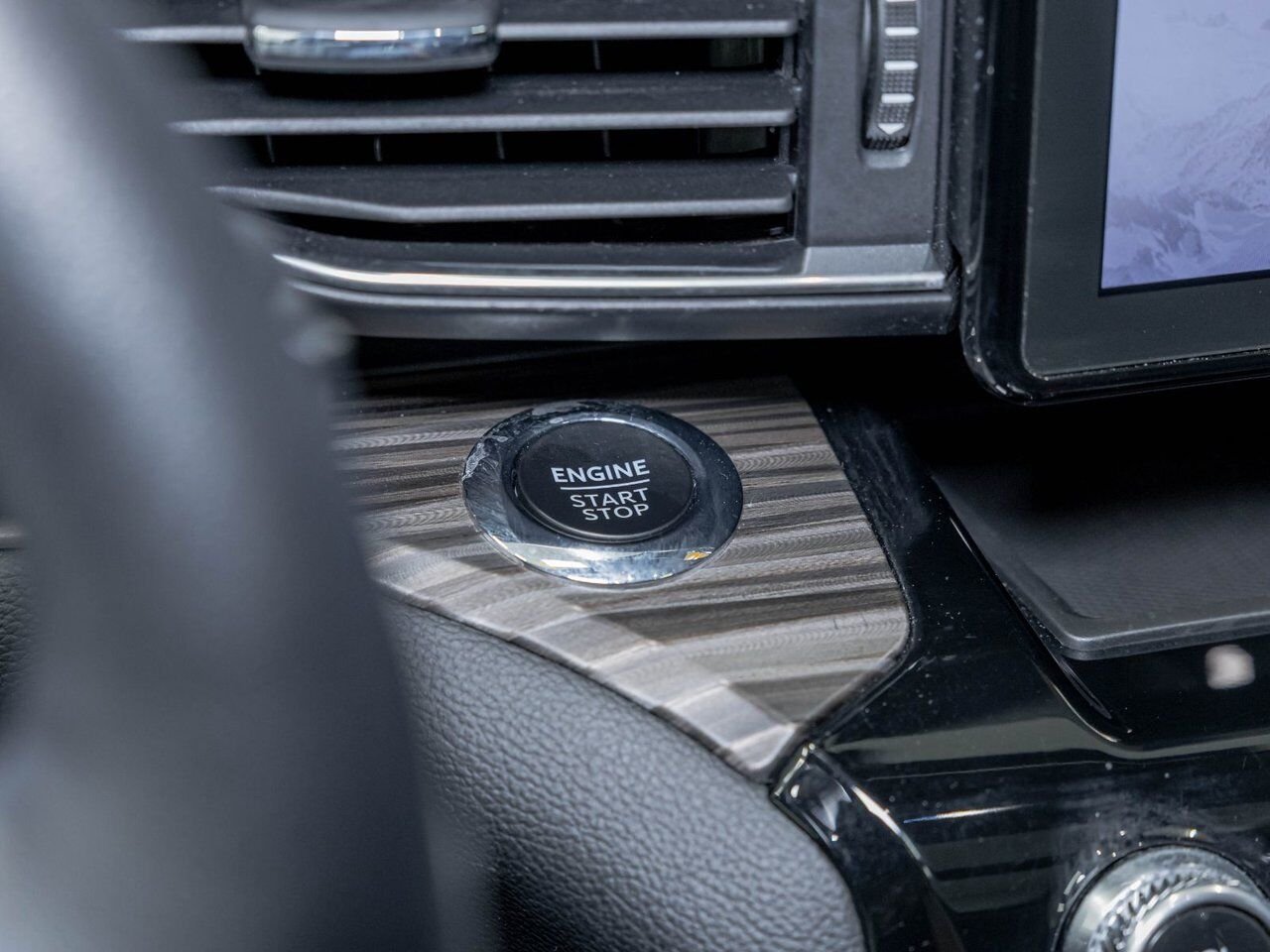 Ford Explorer LIMITED 4WD *TOIT* CUIR *CAM 360* B&O *SIEGES VENT 2023 Gris Saint-Jérôme - photo #24