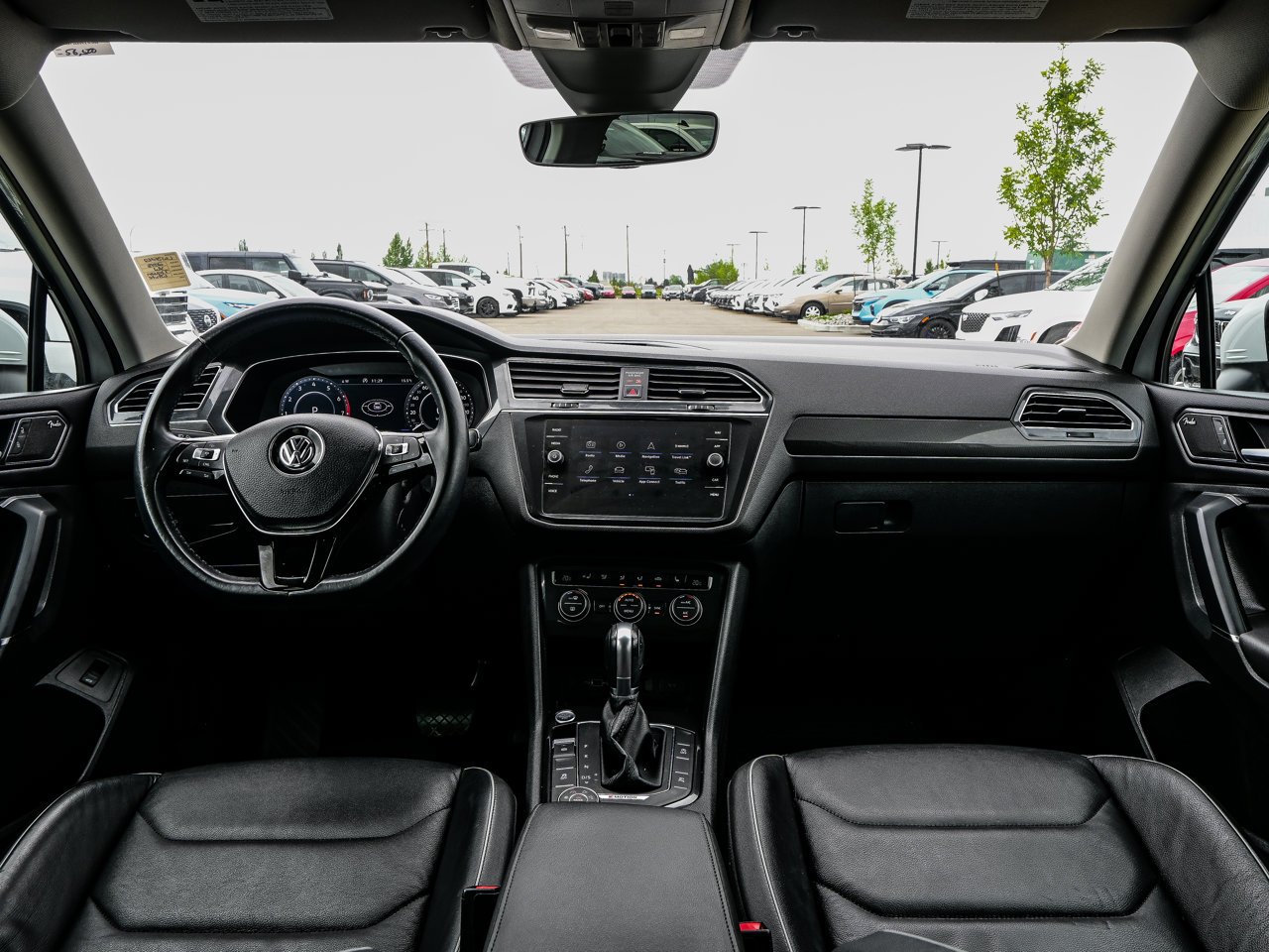 2018 Volkswagen Tiguan Highline 4MOTION White Sherwood Park - photo #31