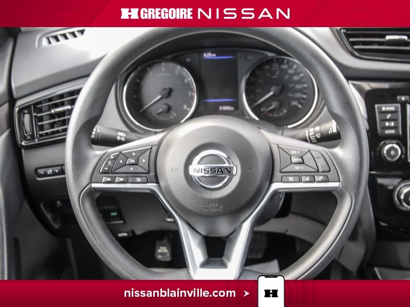 Nissan Qashqai 2023 Blanc Laval - photo #13