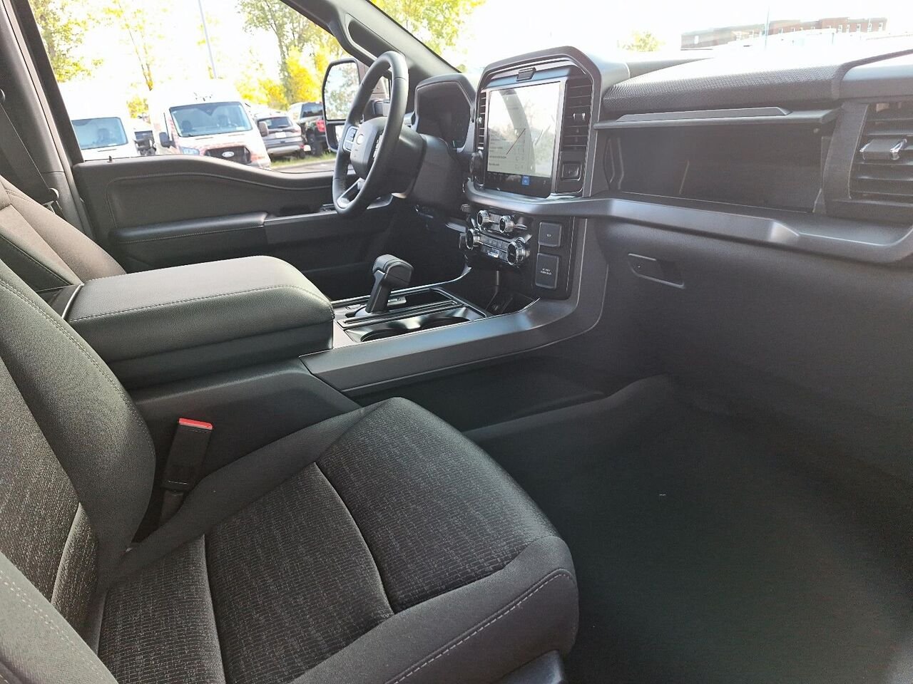 2026 Ford F-150 Carbonized Grey Metallic Saint-Jérôme - photo #12