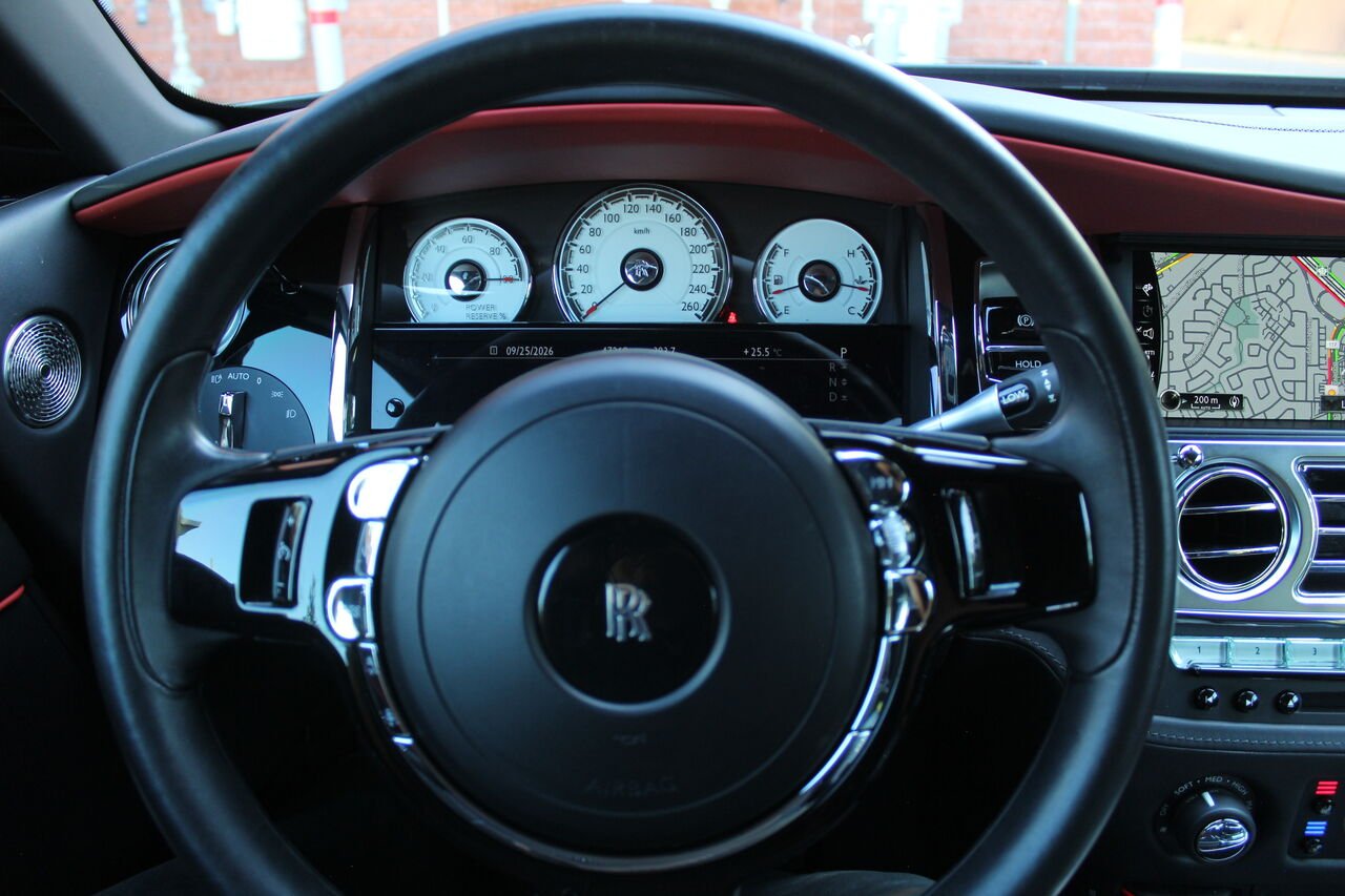 Rolls-Royce Wraith VIN: SCA665C5XKUX87362 2019 Noir Sainte-Rose - photo #10