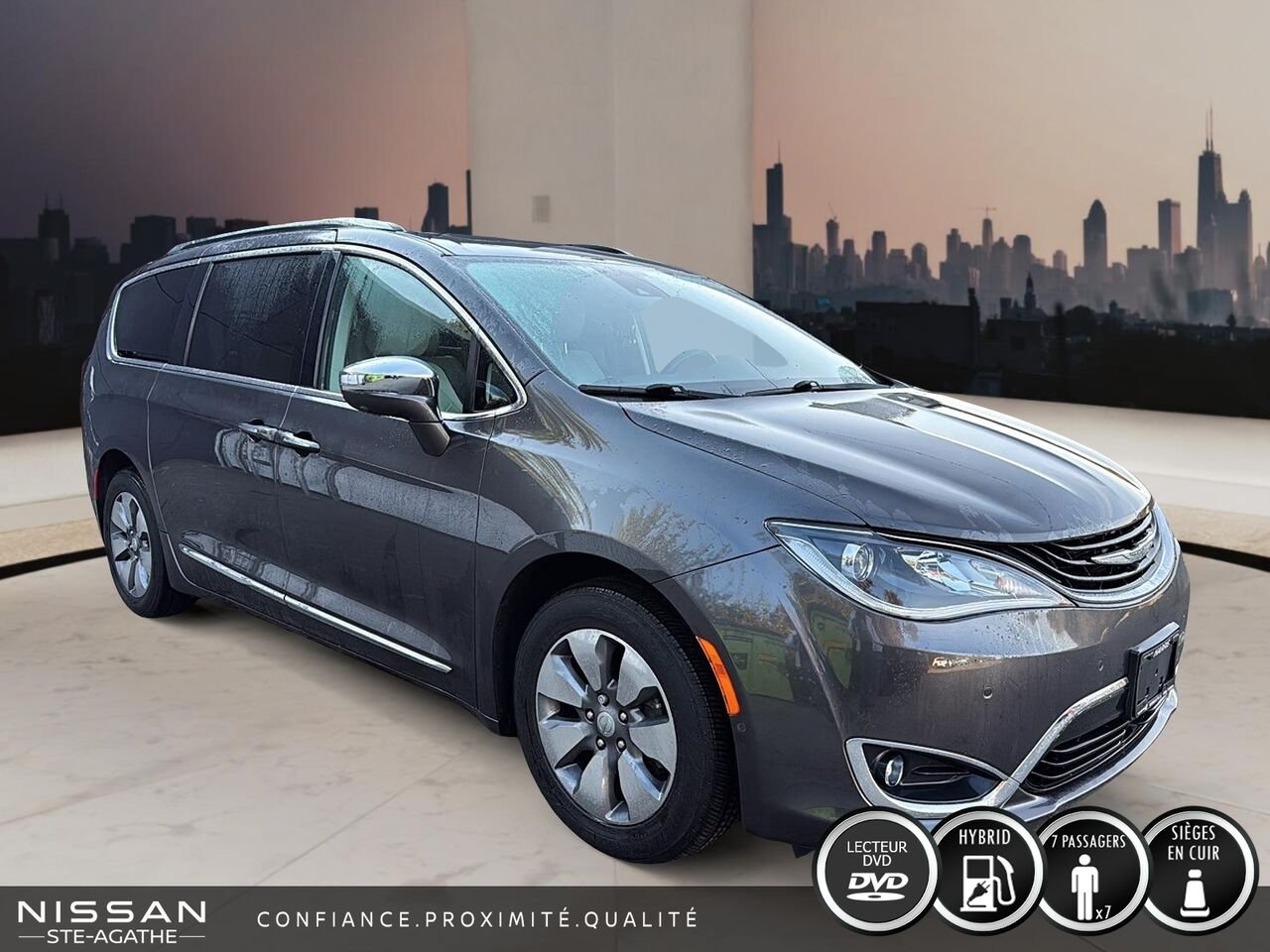 2018 Chrysler Pacifica Hybrid HYBRID|DVD|LIMITED|CUIR Grey Saint-Jérôme - photo #3