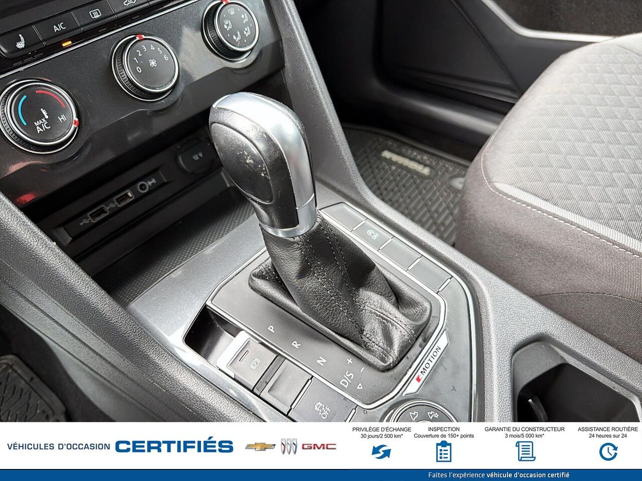 VOLKSWAGEN TIGUAN S Trendline 4MOTION 2018 Bleu Montmagny - photo #16