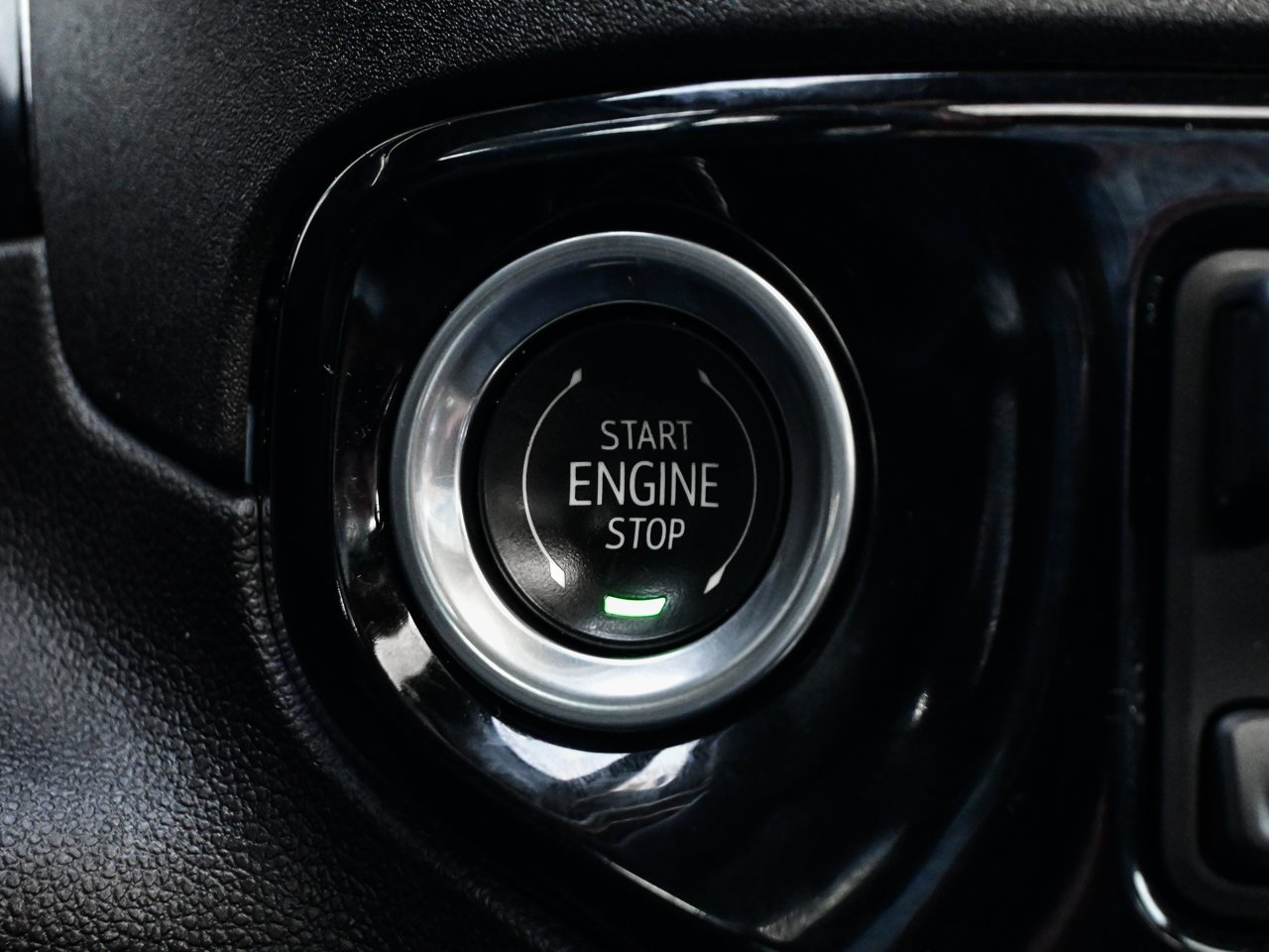2024 Chevrolet Silverado 3500HD 4WD Crew Cab 159 High Country Black Sherwood Park - photo #27