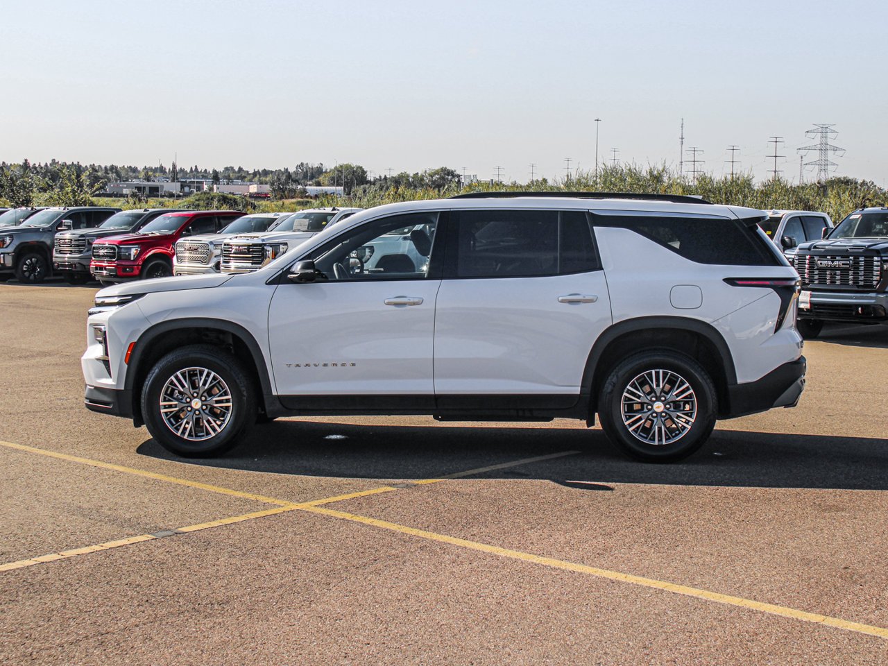 2025 Chevrolet Traverse AWD 4dr LT White Sherwood Park - photo #4