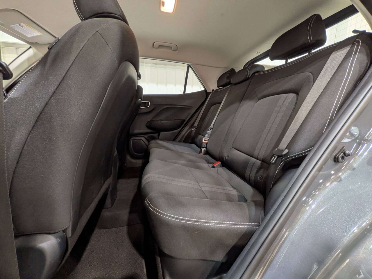 2026 Hyundai Venue Preferred IVT Grey Val-David - photo #10