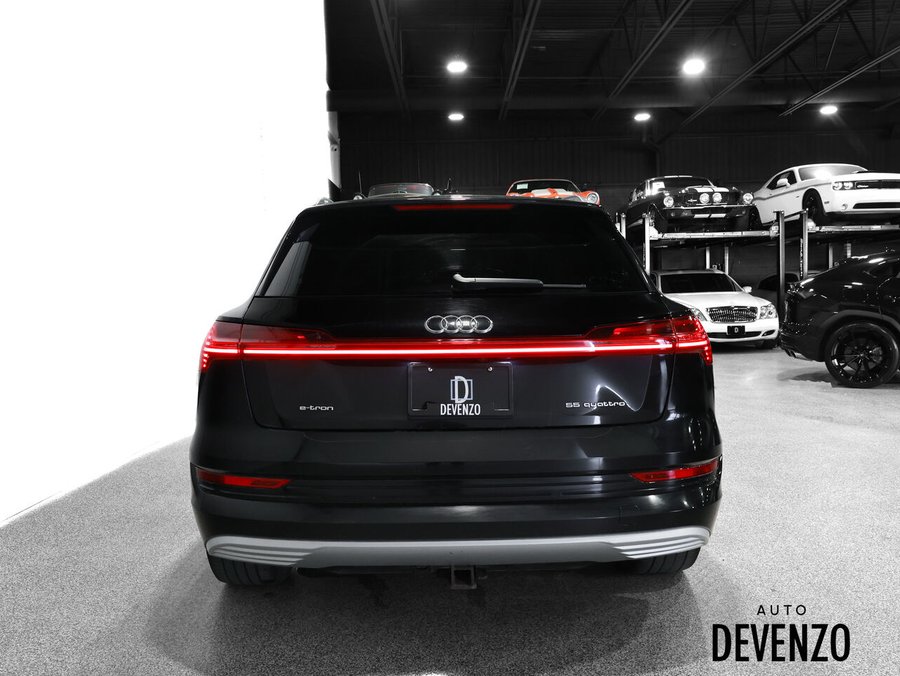 2019 Audi e-tron 2019 Black