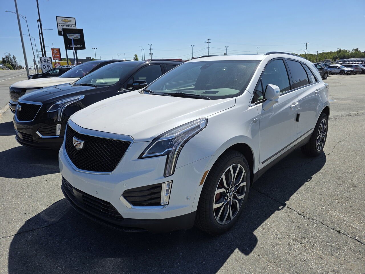 2026 Cadillac XT5 AWD Sport Crystal White Tricoat Rouyn-Noranda - photo #0