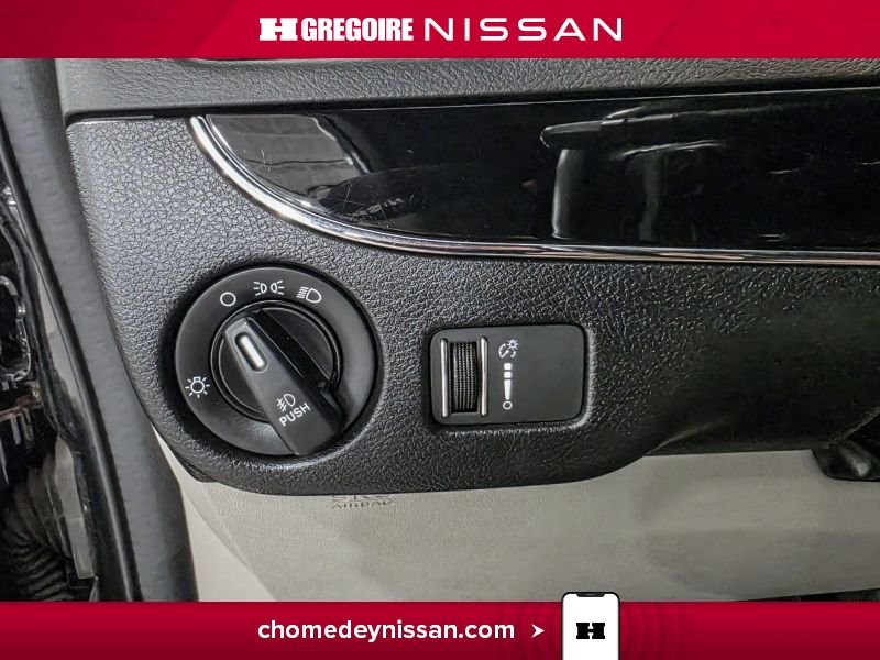 2017 Dodge GR Caravan Black Laval - photo #13