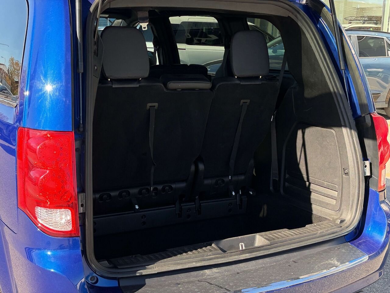 2020 Dodge Grand Caravan Blue Gatineau - photo #19
