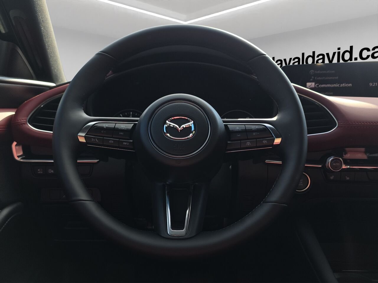 2026 Mazda Mazda3 Sport GT avec moteur turbo BA TI i-ACTIV Jet Black Mica Val-David - photo #19