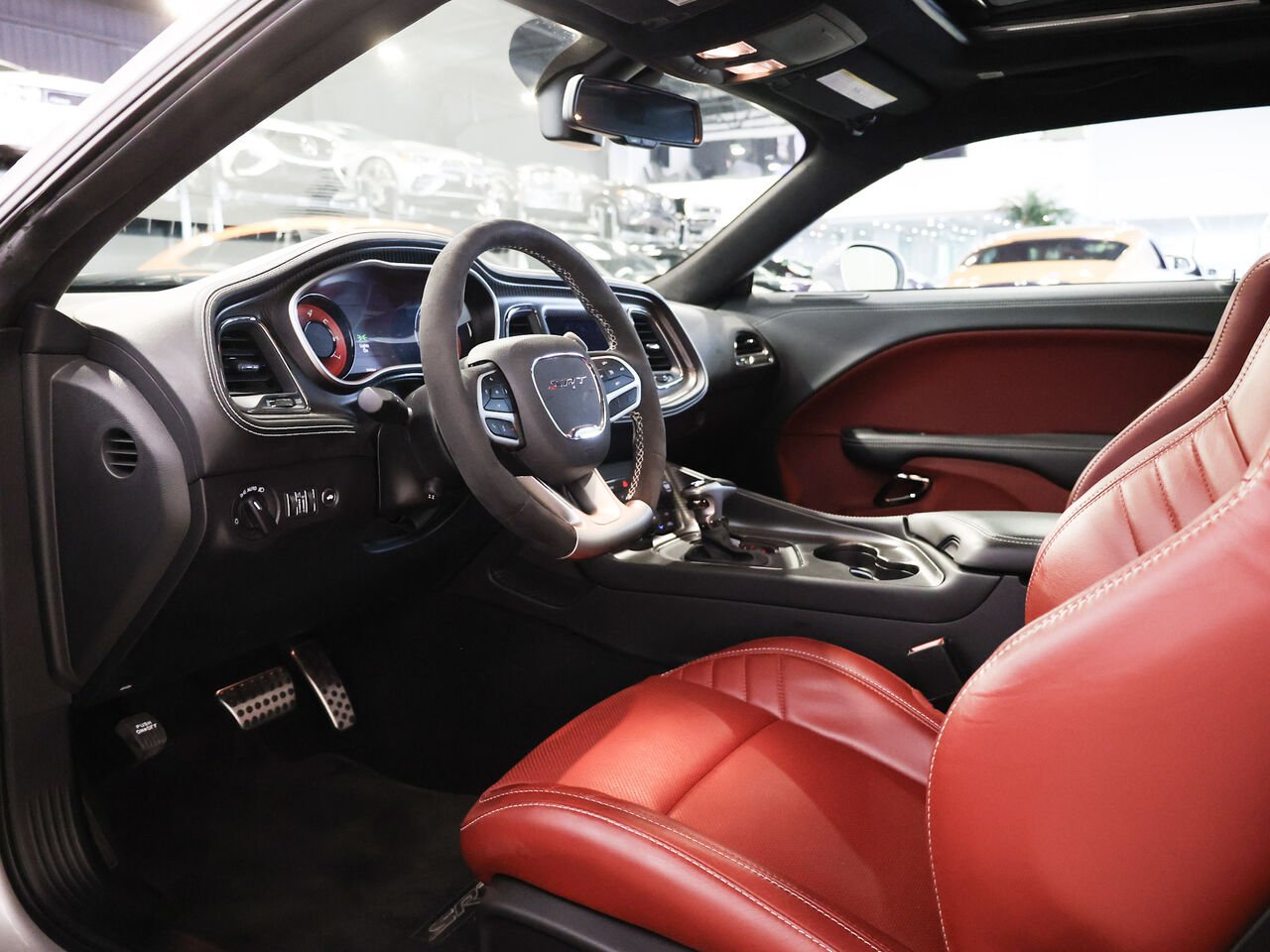 2022 Dodge Challenger Grey Saint-Eustache - photo #2