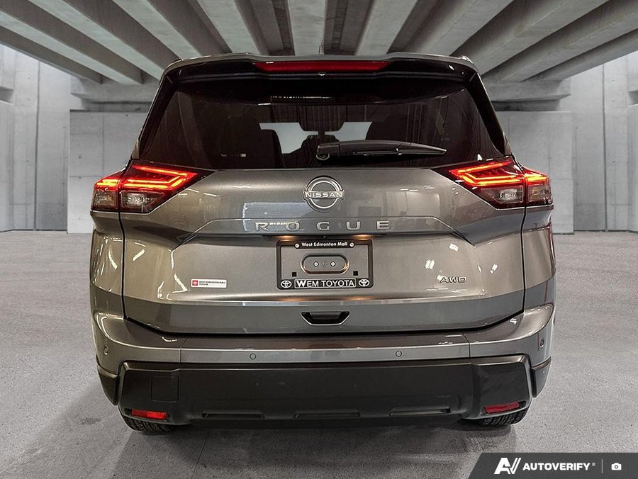 2025 Nissan Rogue S Grey