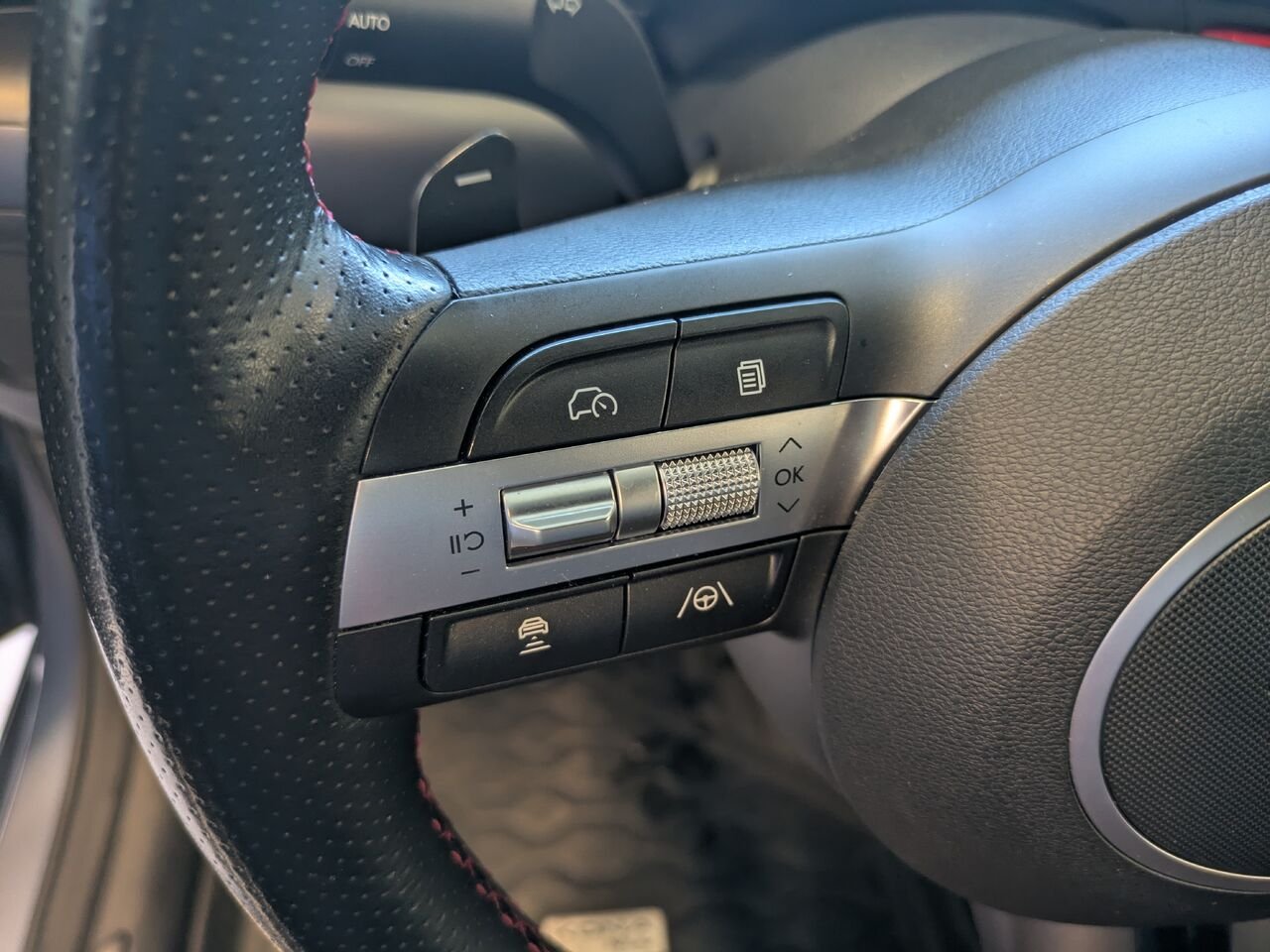 2024 Hyundai Kona Grey Gatineau - photo #6