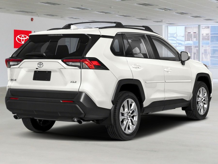 2024 Toyota RAV4 XLE AWD White