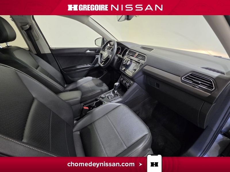 2020 Volkswagen Tiguan Grey Laval - photo #24