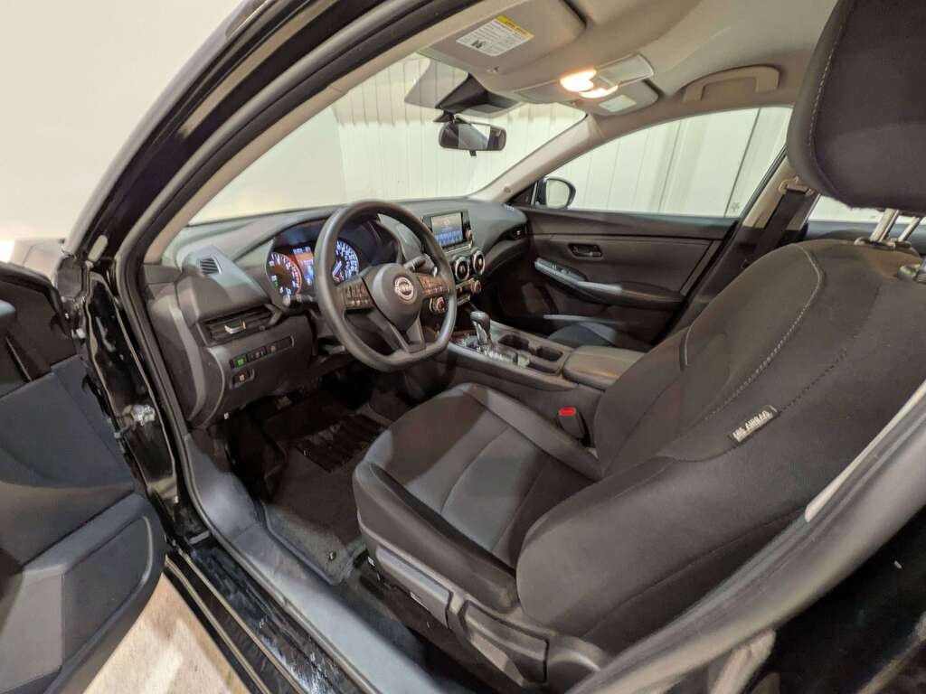 2024 Nissan Sentra S Plus CVT Black Val-David - photo #6