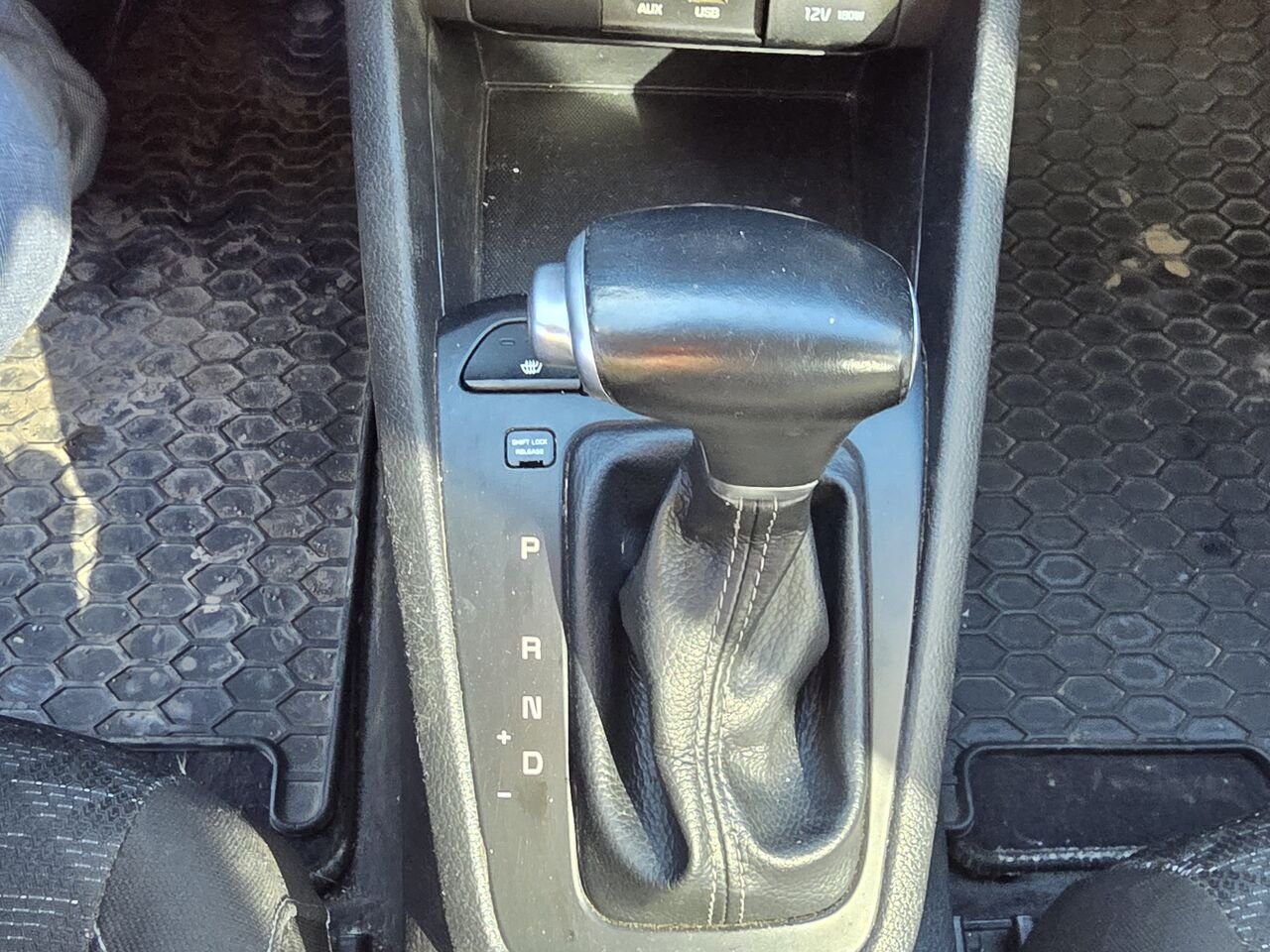 2018 Kia Rio 5 portes White  - photo #13