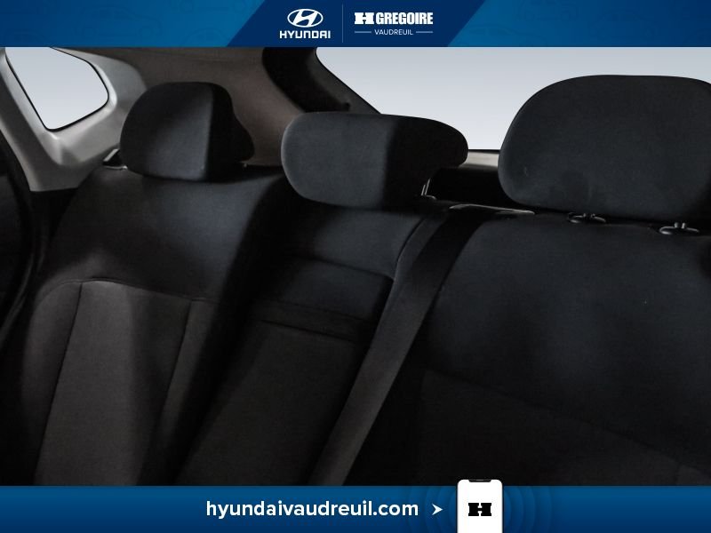 2024 Hyundai Kona White Saint-Eustache - photo #18
