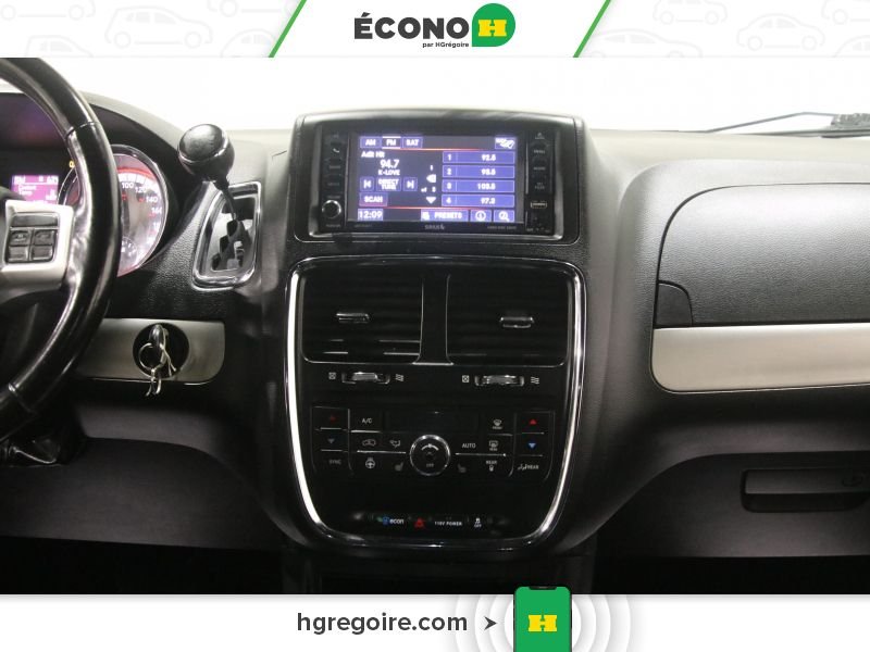 2020 Dodge GR Caravan Red Laval - photo #18