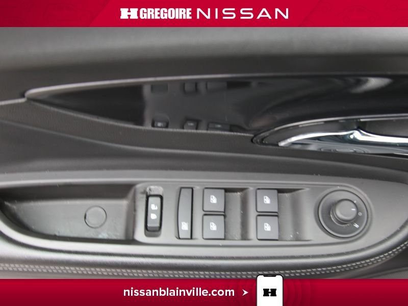 2018 Buick Encore Grey Blainville - photo #21