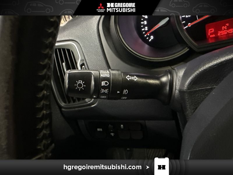 2016 Kia Rio Grey Blainville - photo #18