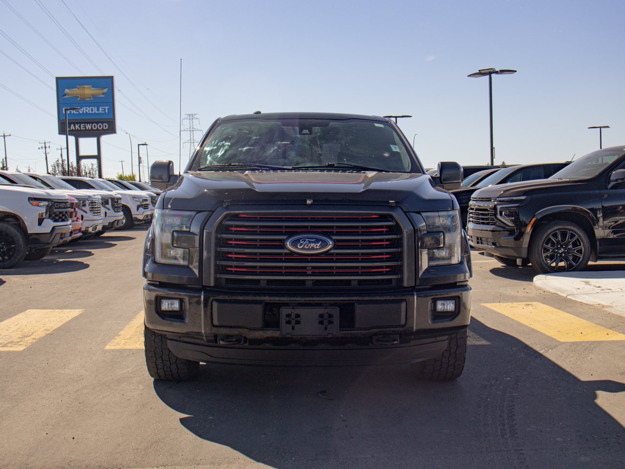2016 Ford F-150 4WD SuperCrew 145 Lariat Black Sherwood Park - photo #2