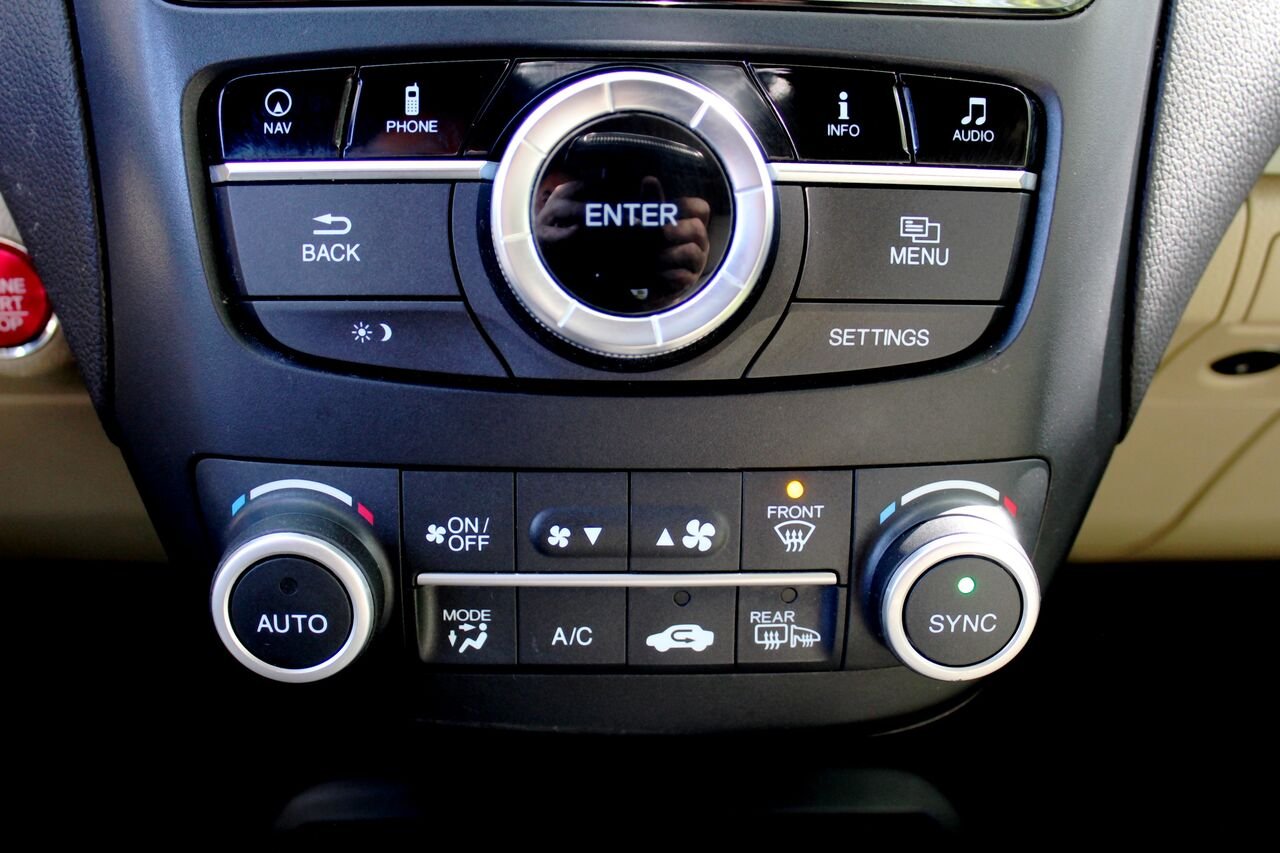 Acura RDX VIN: 5J8TB4H72HL803792 2017 Blanc Sainte-Rose - photo #16