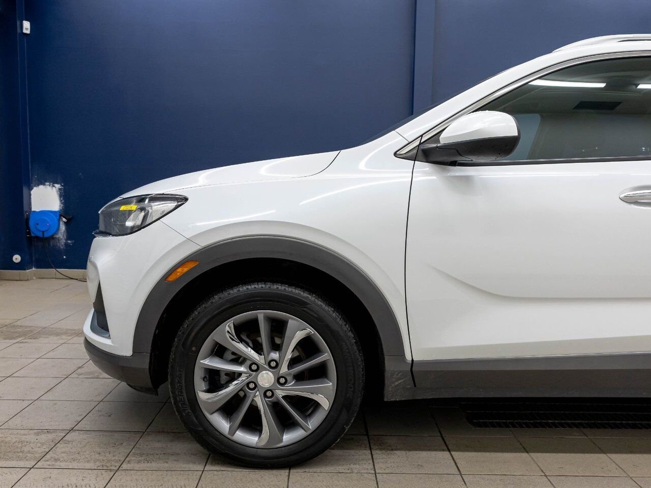 Buick Encore GX ESSENCE AWD *TOIT* SIÈGES CHAUF HAYON ELEC CARPLAY 2022 Blanc Saint-Jérôme - photo #32