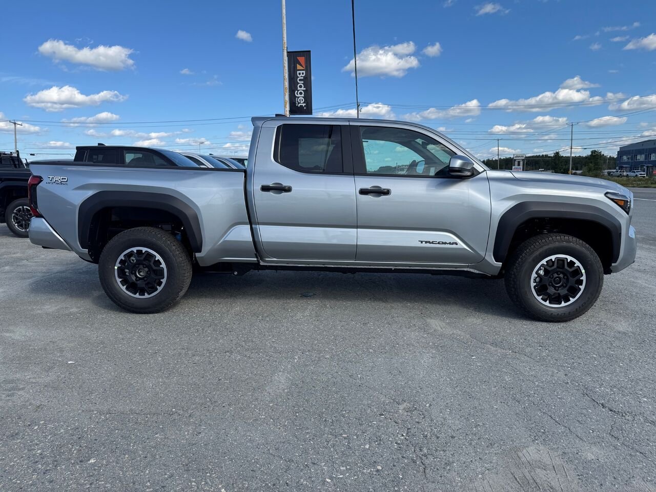 Toyota Tacoma Double Cab 4x4 BA emp. court 2026 Blanc Val-d'Or - photo #1