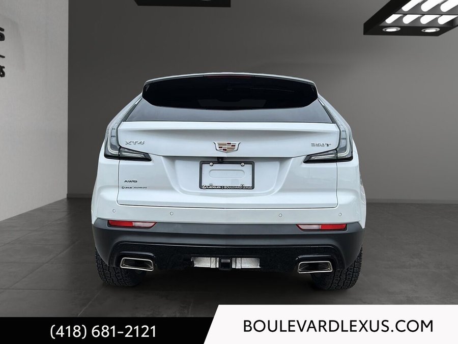 Cadillac XT4 Traction intégrale, 4 portes Sport 2023 Blanc