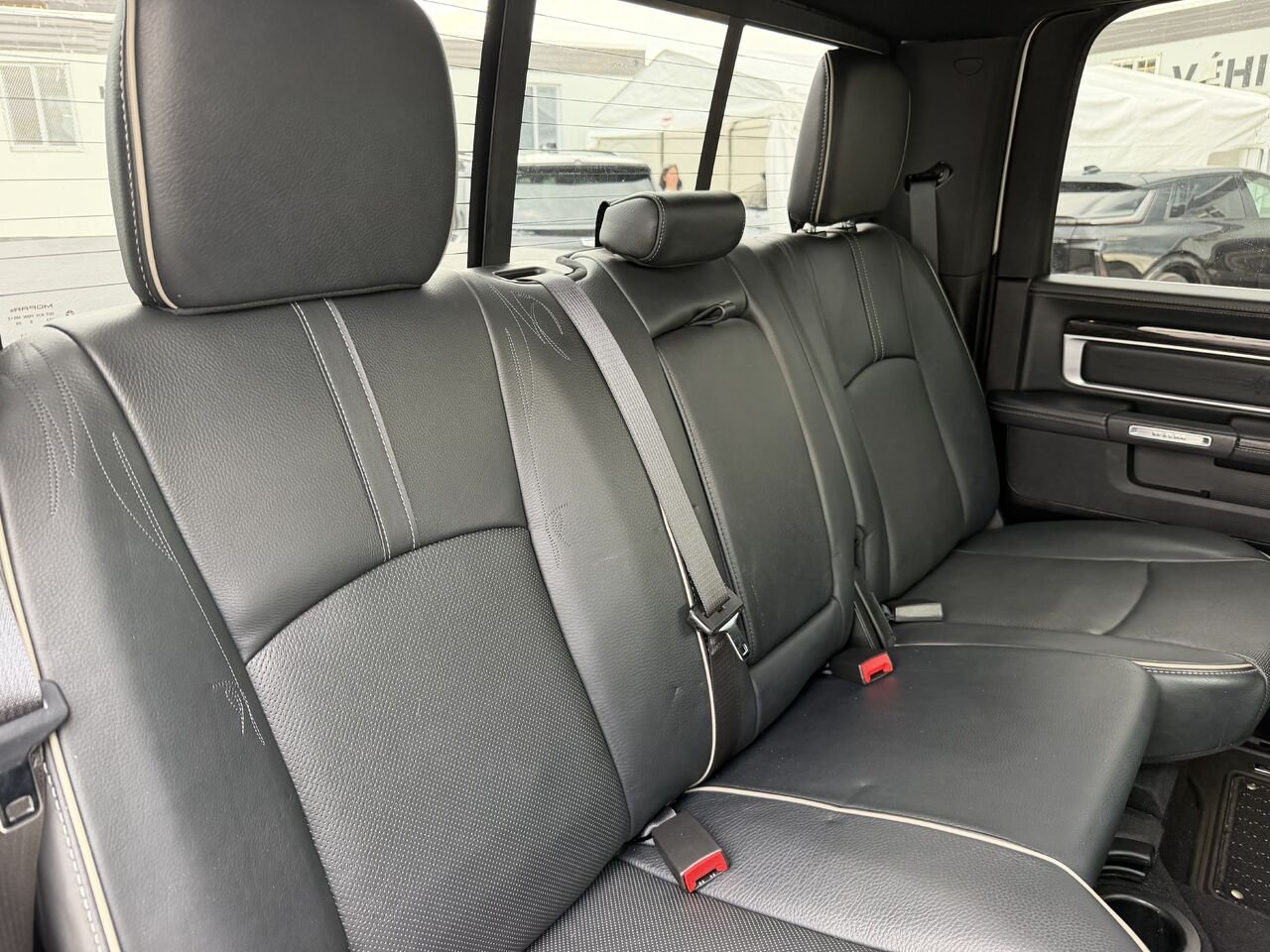 Ram 1500 *DIESEL* LIMITED CREW CAB 2018 Blanc Laval - photo #16