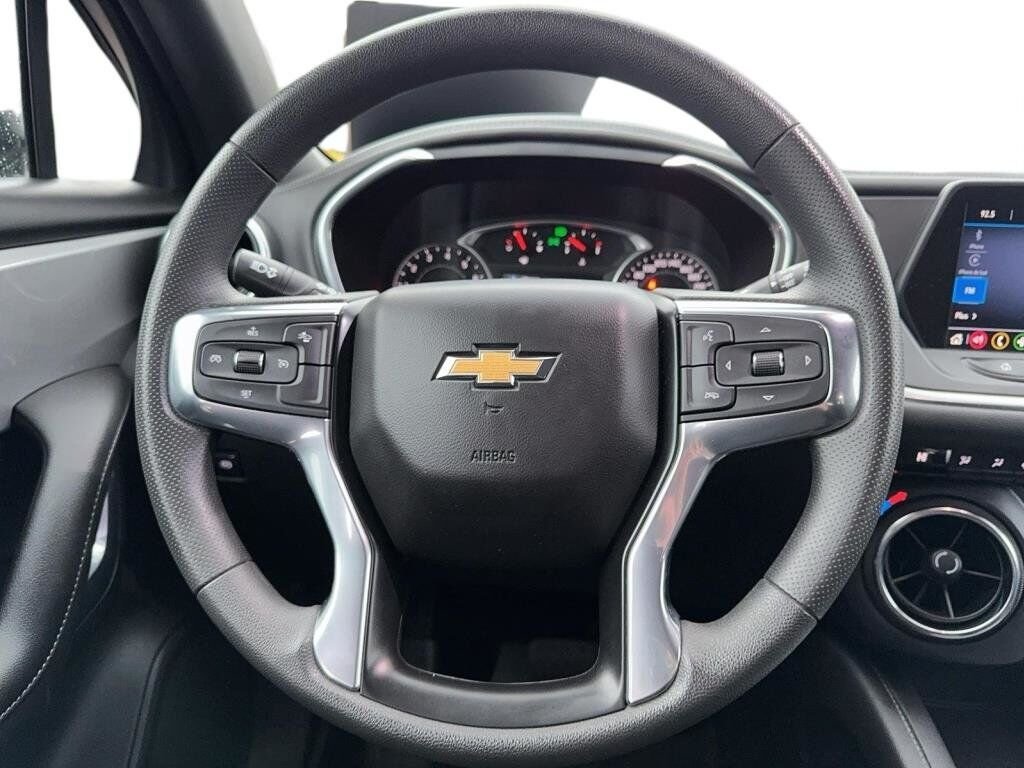 2022 Chevrolet Blazer LT Black Baie-Comeau - photo #10