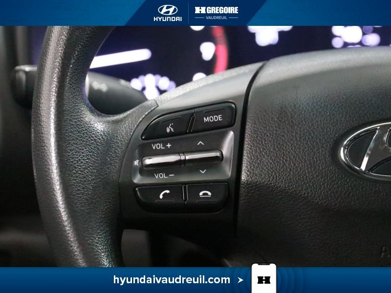 Hyundai Kona YR827 | 2.0L Essential FWD 2021 Noir Laval - photo #20