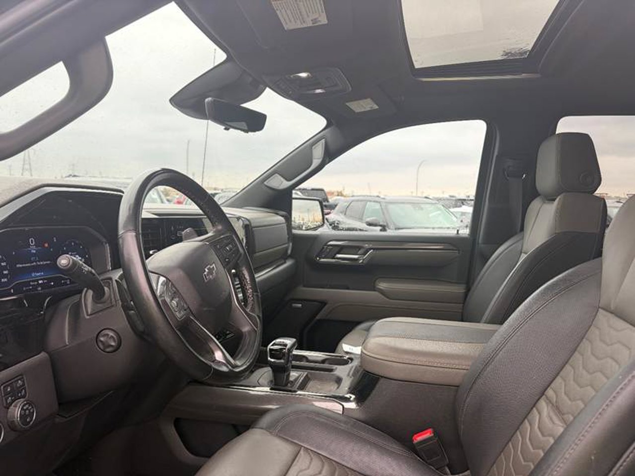 2024 Chevrolet Silverado 1500 4WD Crew Cab 147 ZR2 Black Sherwood Park - photo #6
