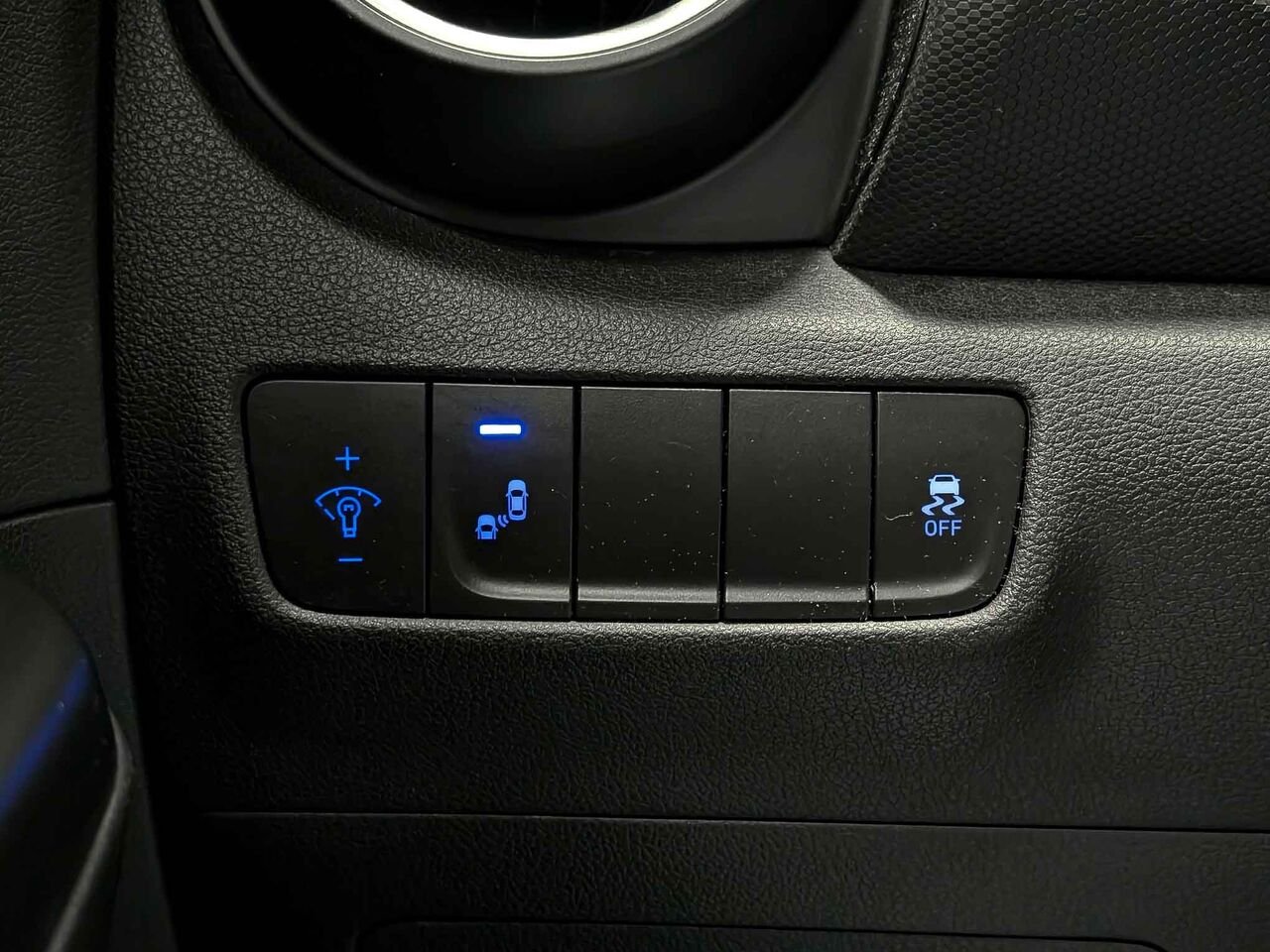 Hyundai KONA AWD 2.0L Preferred Sièges et Volant Chauffants 2020 Blanc Sherbrooke - photo #15