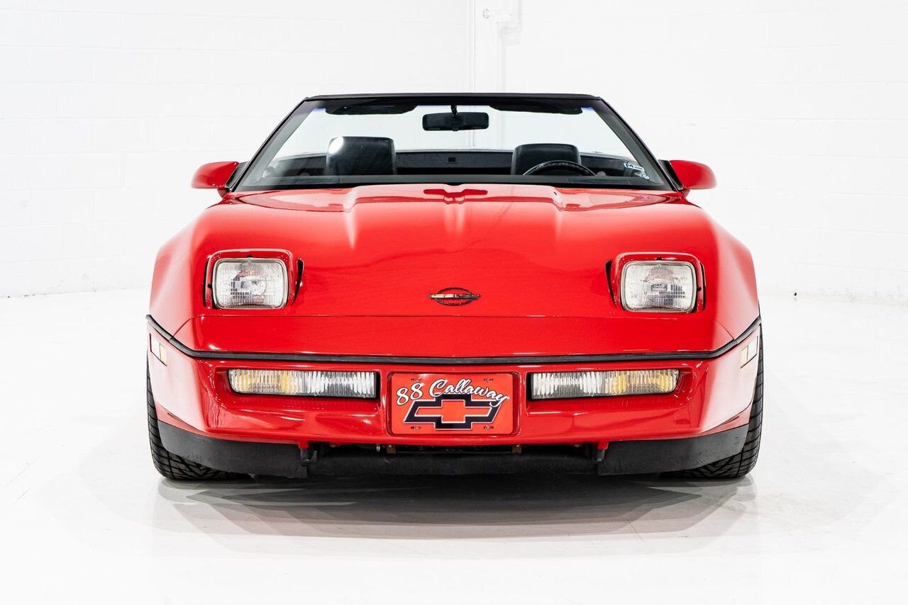 Chevrolet Corvette *PRIX EN USD* Callaway Turbo #123/400 built 1988 Rouge Montréal - photo #2