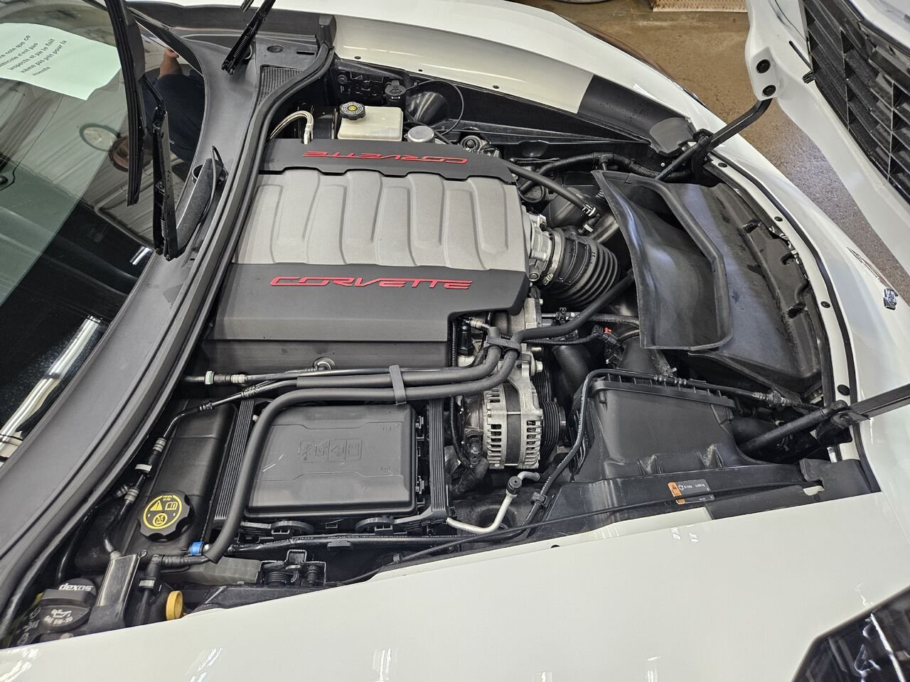 2015 Chevrolet Corvette Stingray Z51 coupé 2 portes avec 2LT White Thetford Mines - photo #19
