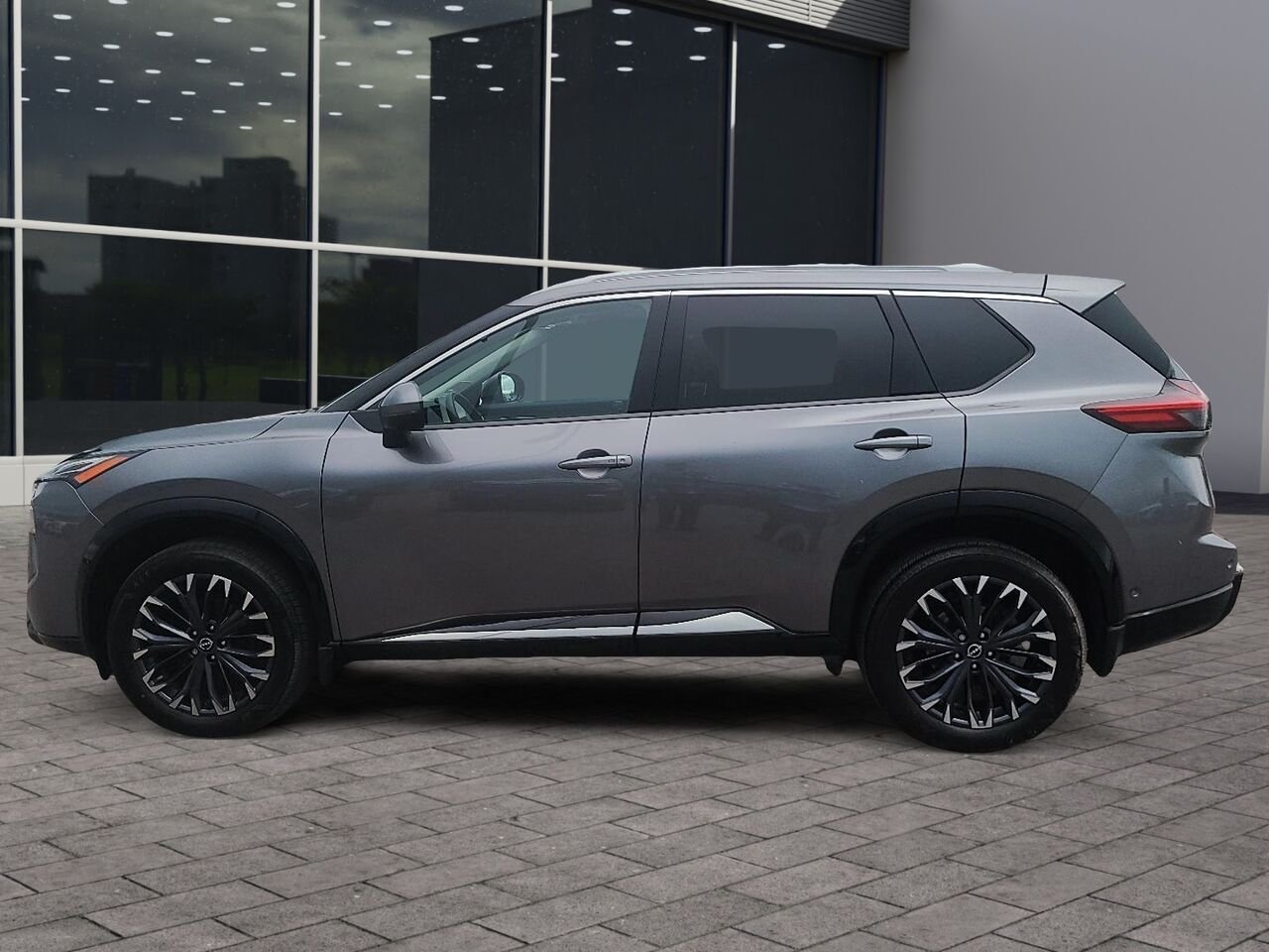 2025 Nissan Rogue PLATINE Grey Québec - photo #7