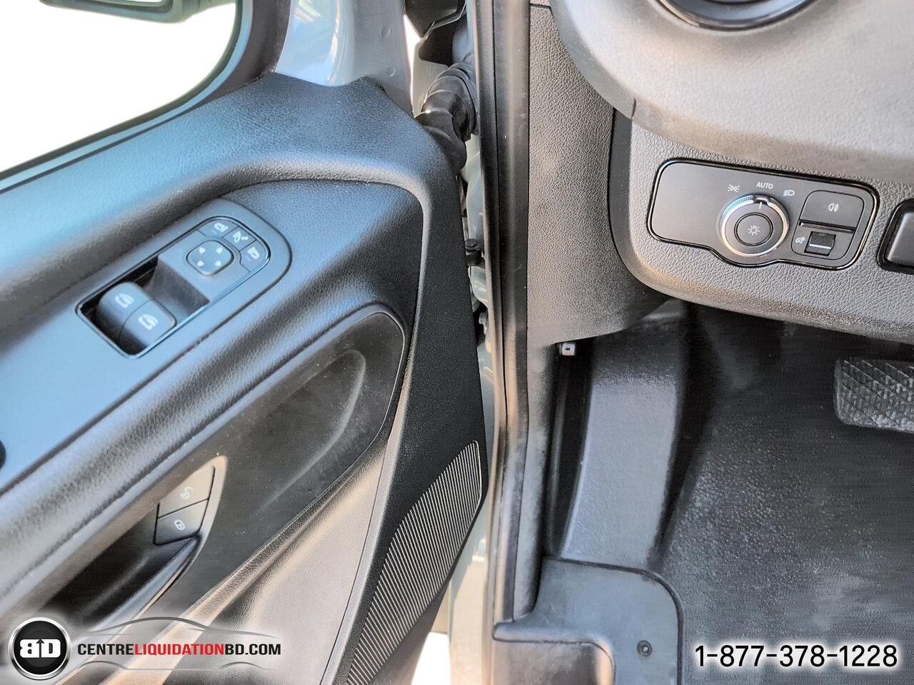 2022 Mercedes-Benz Sprinter fourgonnette utilitaire 2500 V6 144PO | BD0440 Grey Granby - photo #15