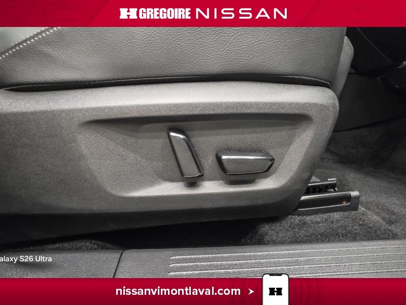 2024 Nissan Rogue White Laval - photo #12